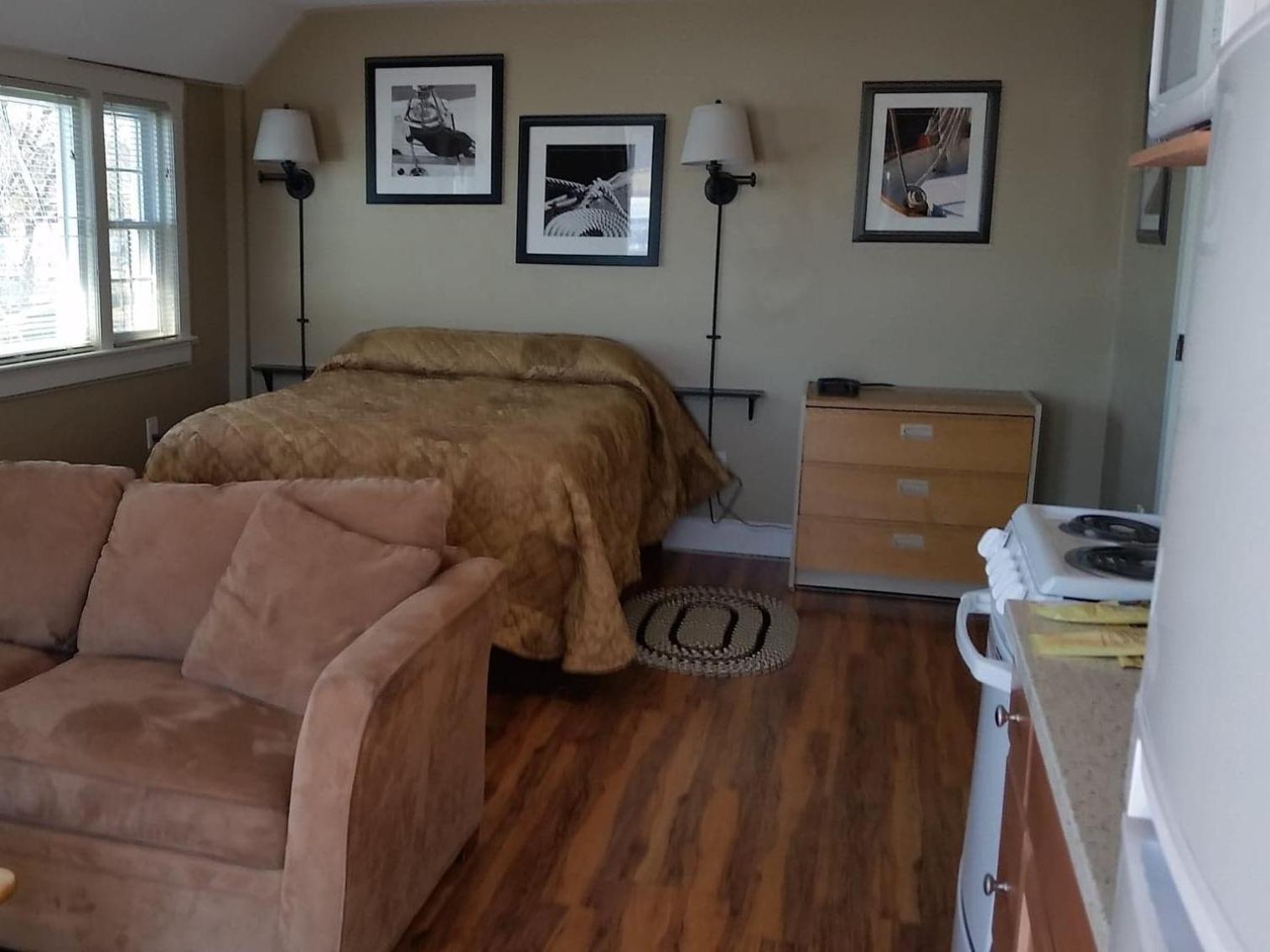 Windrifter Resort 2*